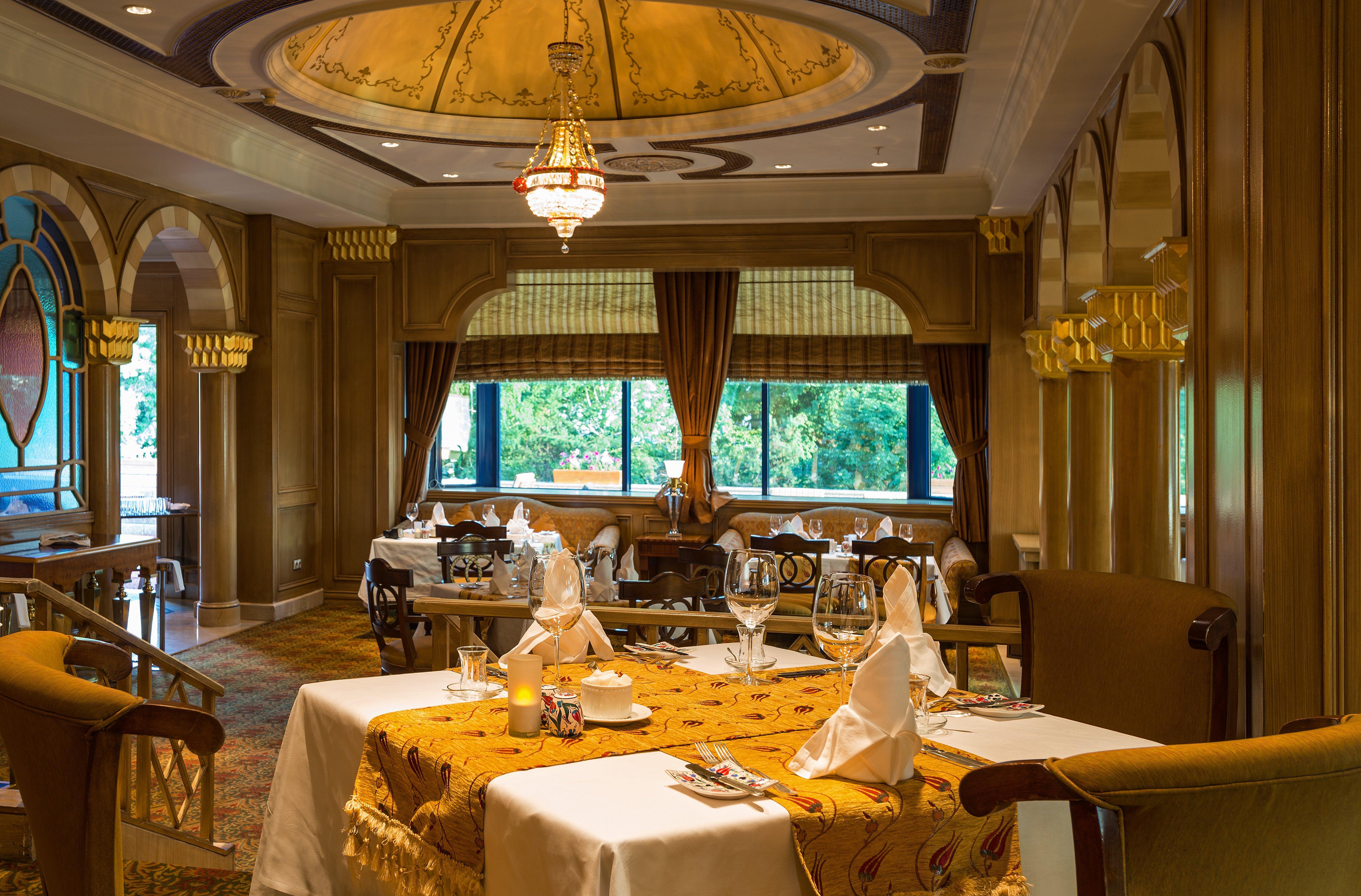 Intercontinental Almaty By Ihg Hotell Exteriör bild