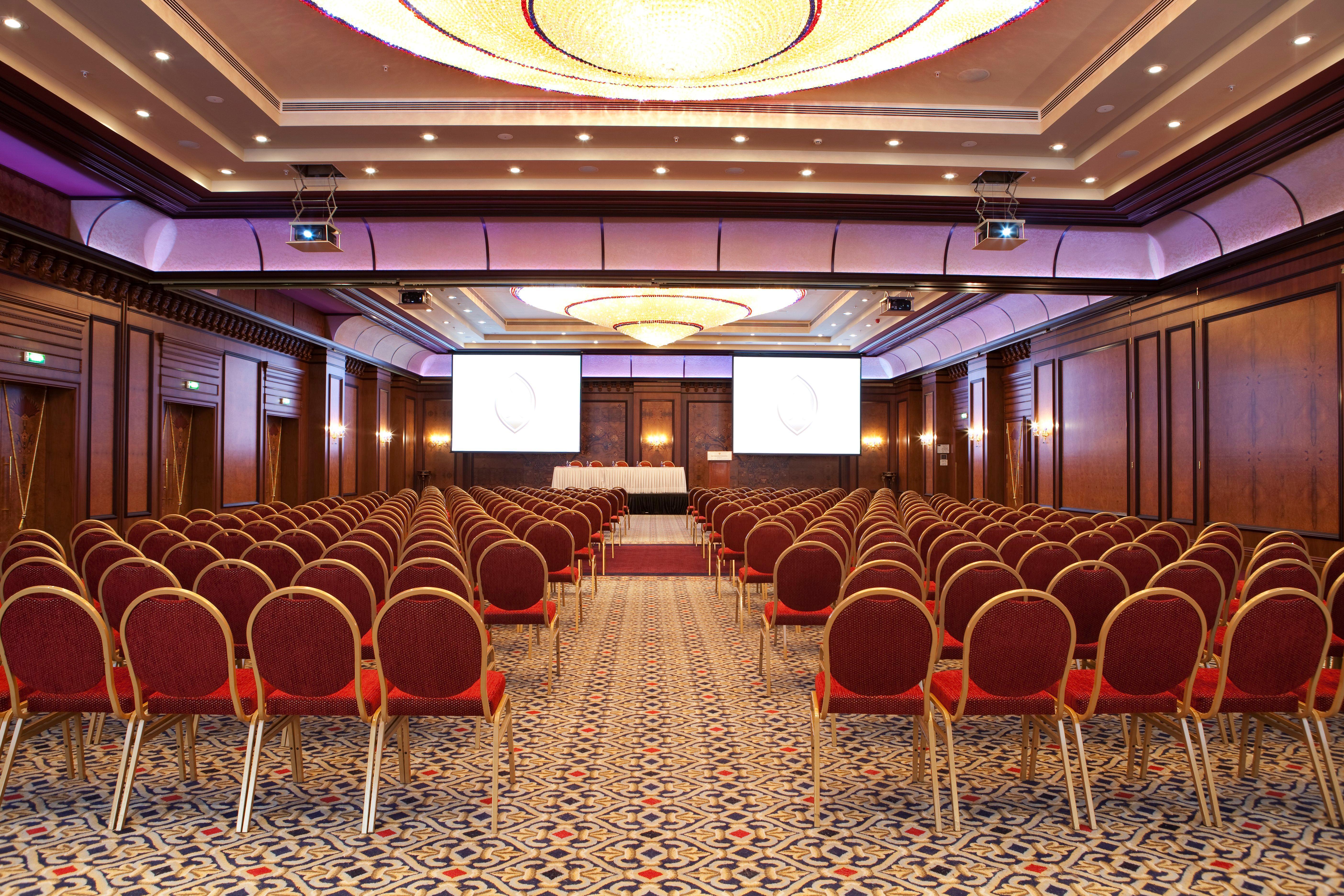 Intercontinental Almaty By Ihg Hotell Exteriör bild