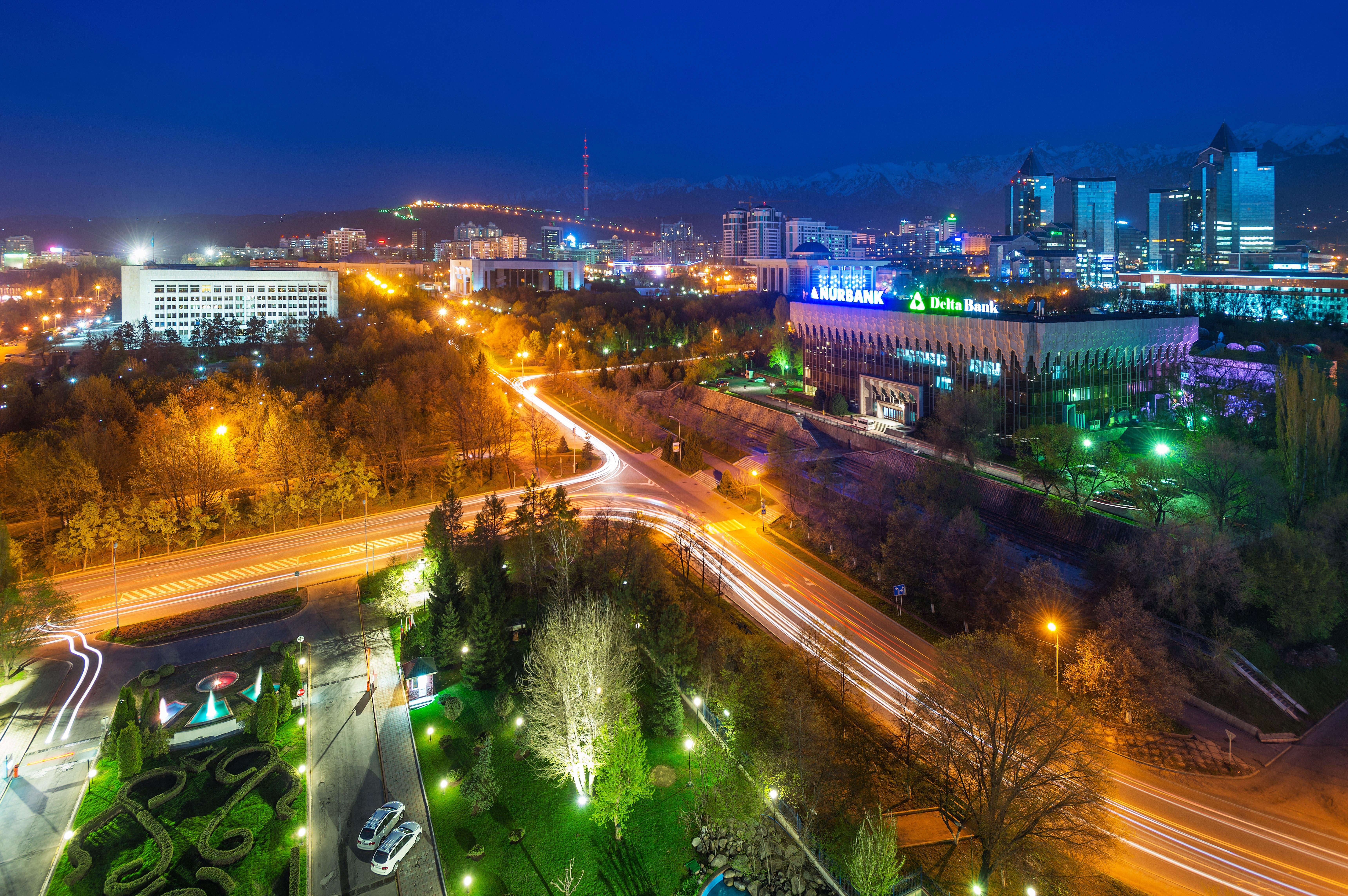 Intercontinental Almaty By Ihg Hotell Exteriör bild